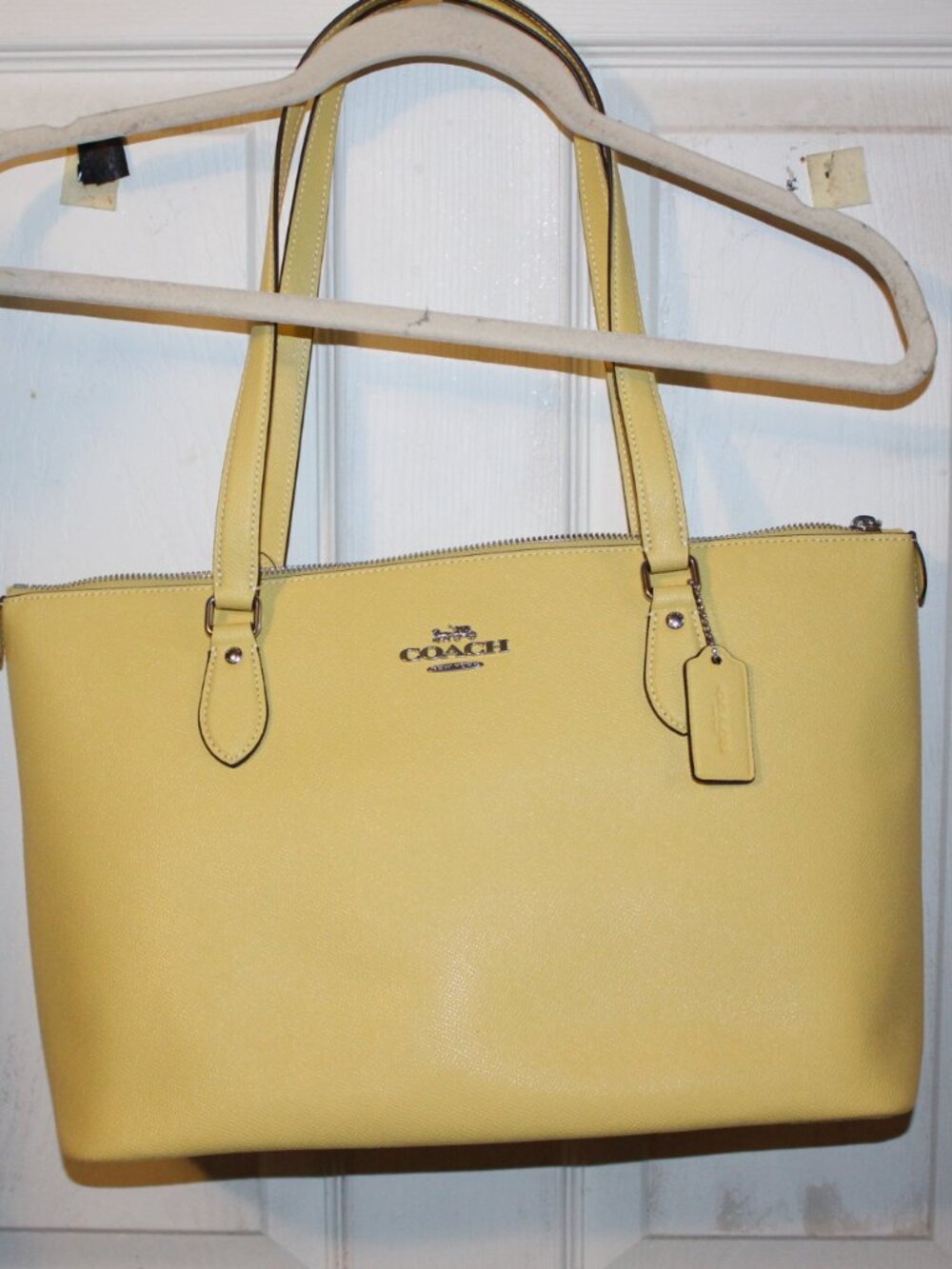 NWT COACH TOTE/PURSE, CONTINENTAL WALLET/COIN PURSE KEY FOB/ WALLET/SCARF SET! - Picture 3 of 16